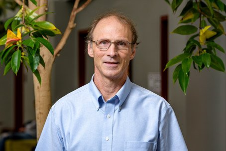 Bob Throne