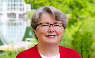 Cathy McGregor Foster
