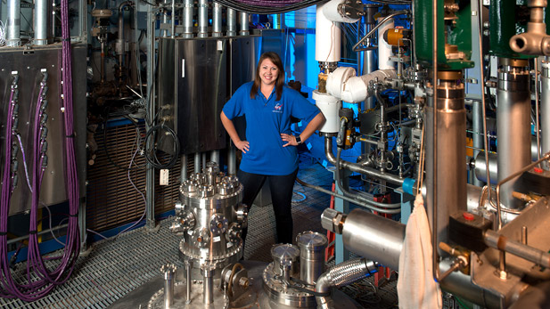 Monica Guzik working at NASA.