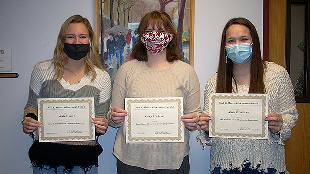 Alexis A. Ware, Abbey J. Schmitz, and Alexis R. Sullivan and their certificates.